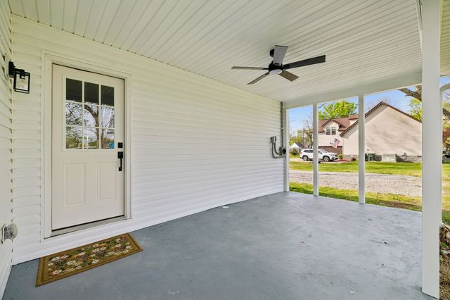 313 Portland Blvd, Portland, TN 37148