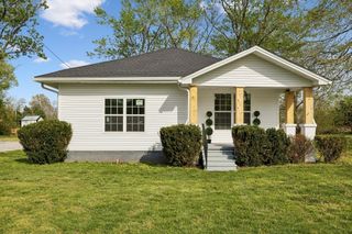 313 Portland Blvd, Portland, TN 37148