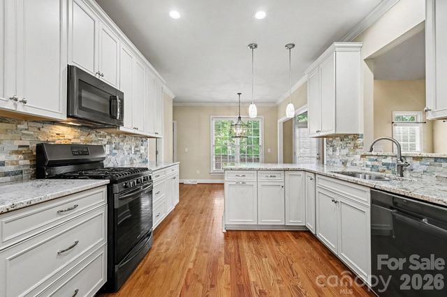 4003 Country Oaks Drive, Waxhaw, NC 28173