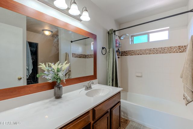 10031 PALOMA Drive, El Paso, TX 79924