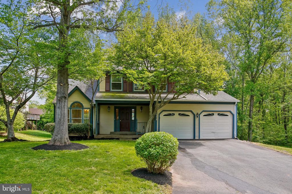 14408 ROCKYMOUNT CT, Centreville, VA 20120
