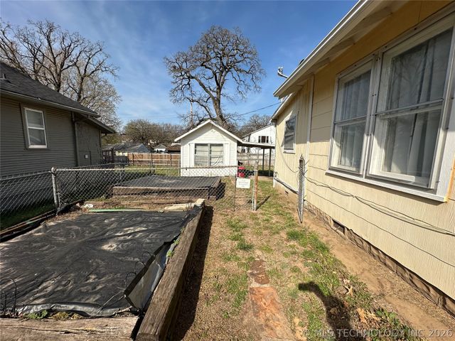 712 N Wilson Avenue, Sand Springs, OK 74063