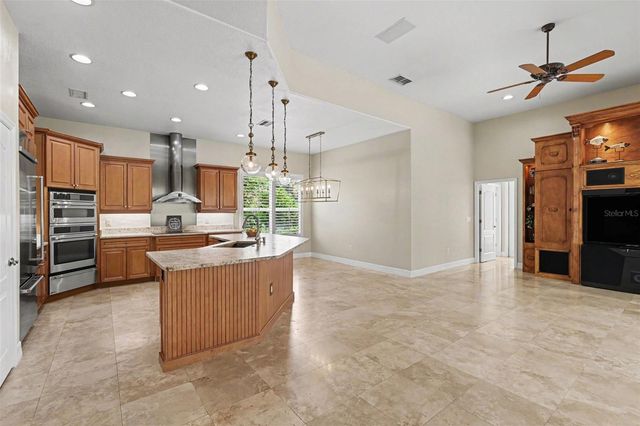 2912 HAMPTON PLACE COURT, Plant City, FL 33566