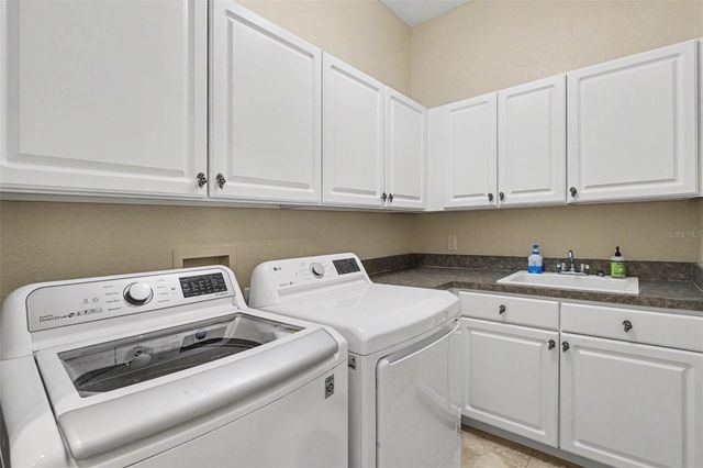 2912 HAMPTON PLACE COURT, Plant City, FL 33566