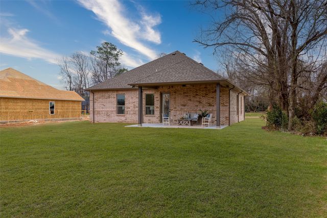 106 Deep Cove Drive, Trinidad, TX 75163