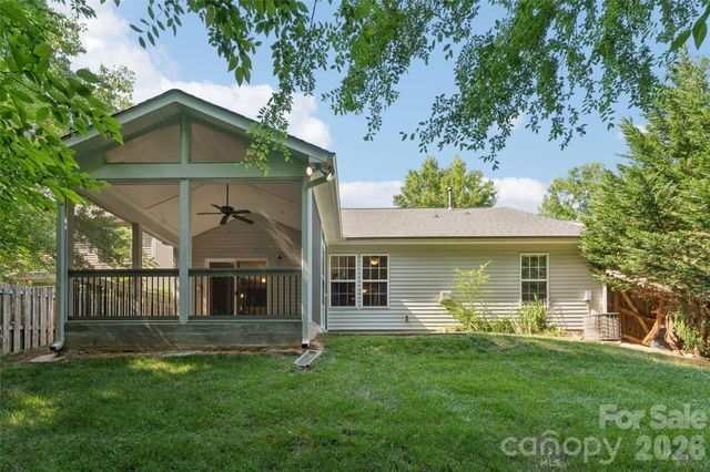 1826 Wilburn Park Lane NW, Charlotte, NC 28269