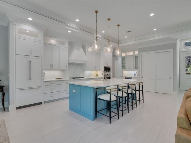 1025 Andarella Way, Vero Beach, FL 32963