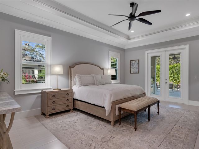 1025 Andarella Way, Vero Beach, FL 32963