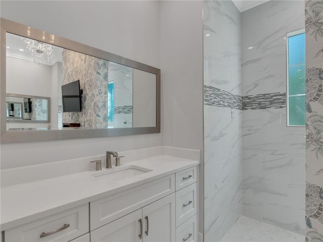 1025 Andarella Way, Vero Beach, FL 32963