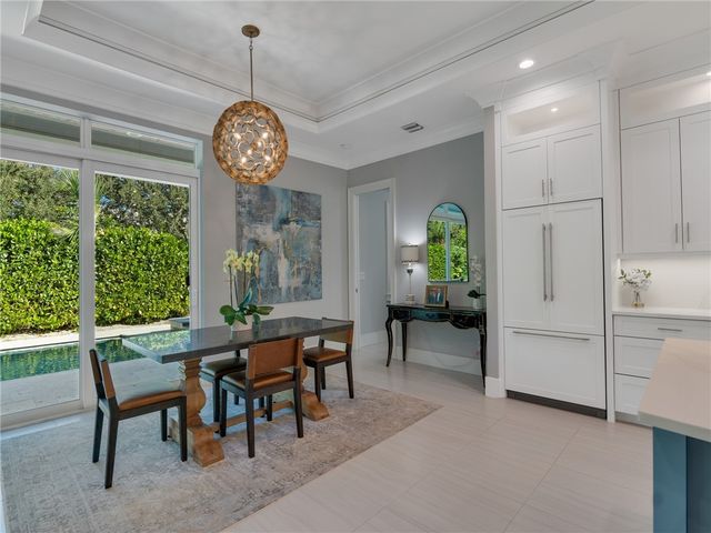 1025 Andarella Way, Vero Beach, FL 32963