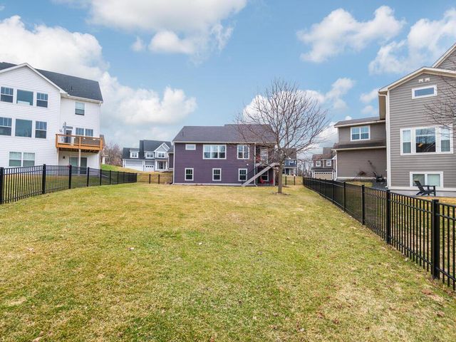 16461 Equestrian Trail, Lakeville, MN 55044