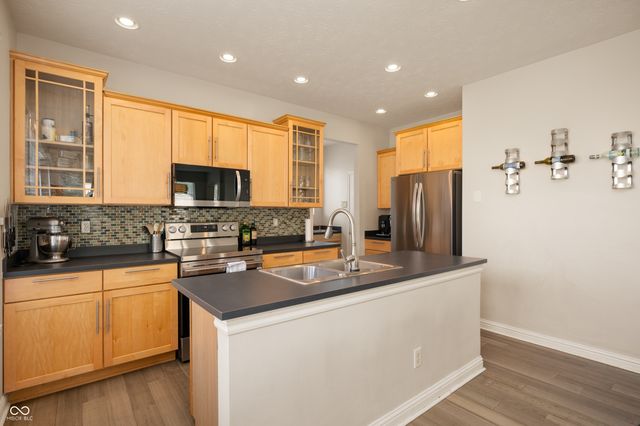 11014 Westoves Drive, Noblesville, IN 46060