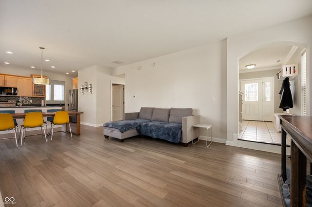11014 Westoves Drive, Noblesville, IN 46060