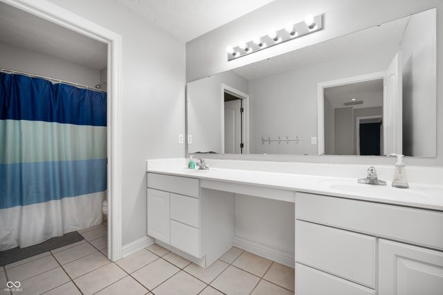 11014 Westoves Drive, Noblesville, IN 46060
