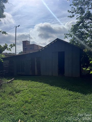 206 9th Street, Belmont, NC 28012