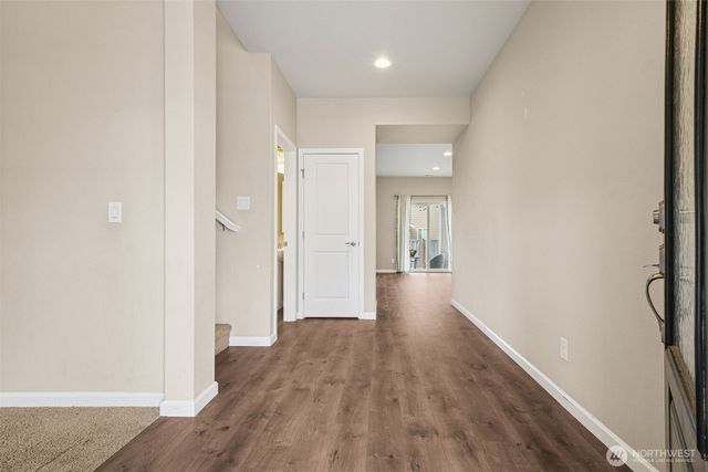 228 Holdener Lane N, Enumclaw, WA 98022