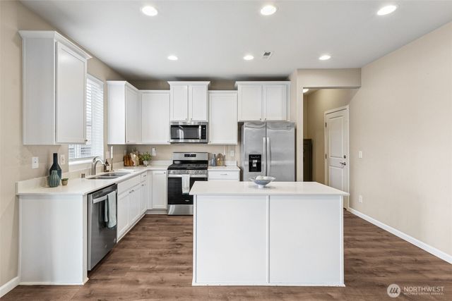 228 Holdener Lane N, Enumclaw, WA 98022