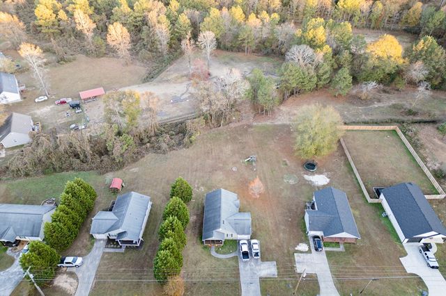 1118 Probasco St N, Lafayette, GA 30728