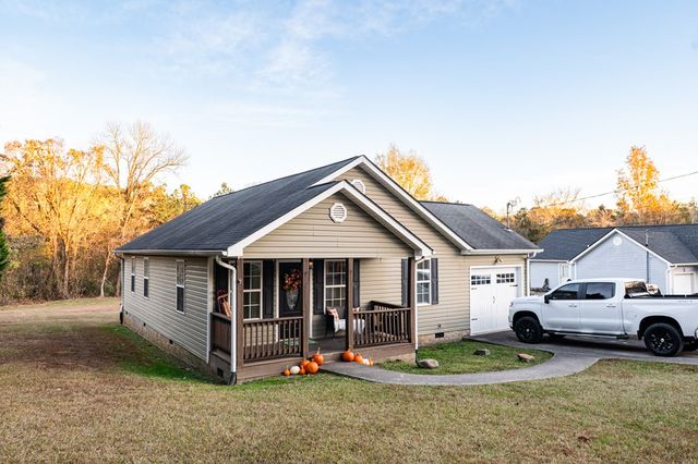 1118 Probasco St N, Lafayette, GA 30728