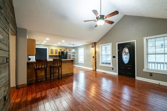 1118 Probasco St N, Lafayette, GA 30728