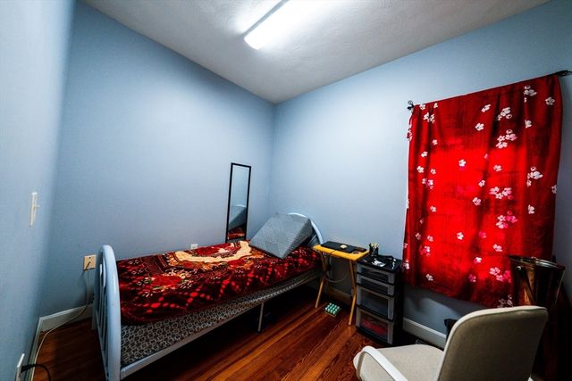 27 Wave Ave C, Revere, MA 02151