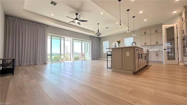 3998 Perseus ST, Naples, FL 34120