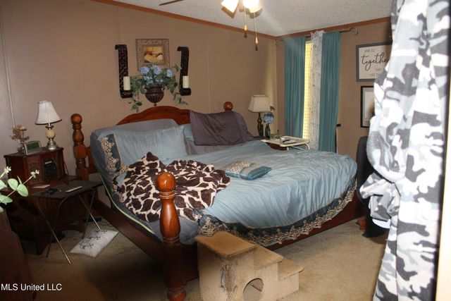 938 Pine Grove Road, Picayune, MS 39466