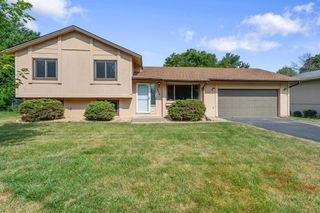 3819 Lodestone Lane, Eagan, MN 55122