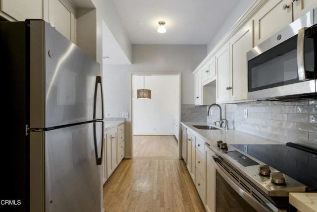 960 San Pasqual 205, Pasadena, CA 91106