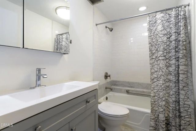 960 San Pasqual 205, Pasadena, CA 91106