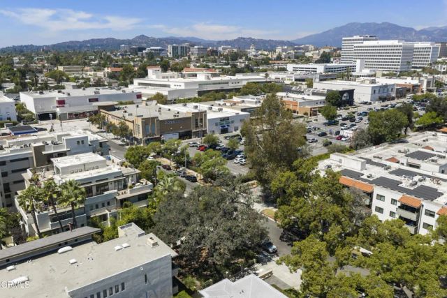 960 San Pasqual 205, Pasadena, CA 91106