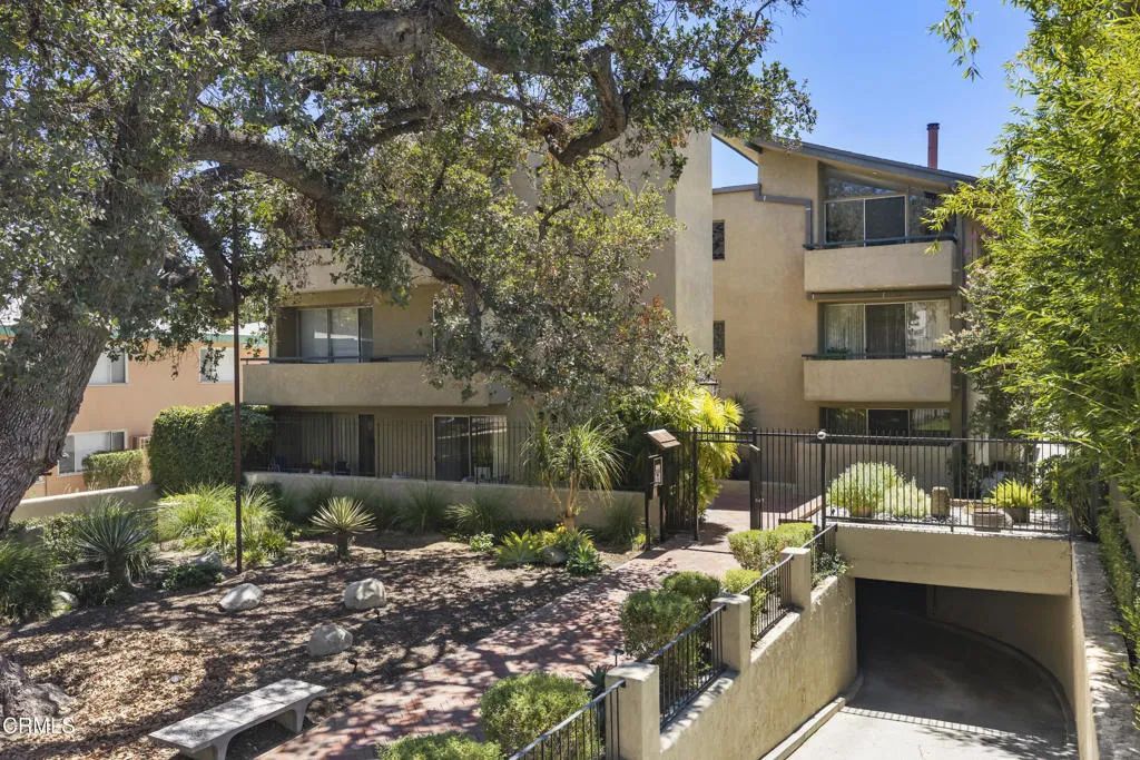 960 San Pasqual 205, Pasadena, CA 91106