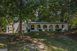 2544 Peyton Woods Trail SW, Atlanta, GA 30311