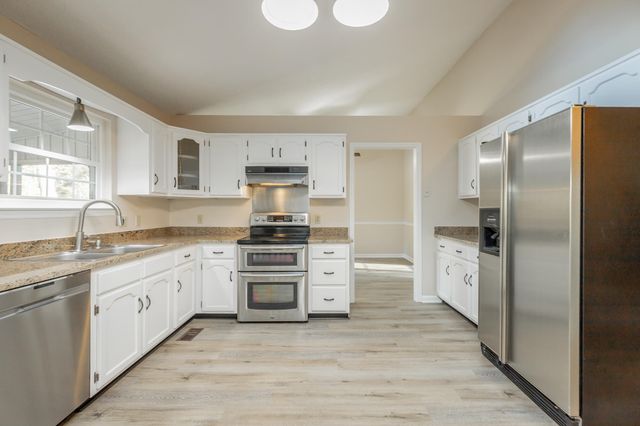 9301 Berkshire Circle, Chattanooga, TN 37421