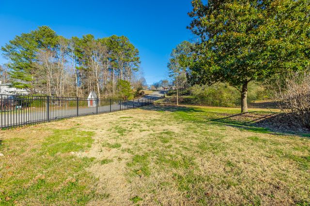 9301 Berkshire Circle, Chattanooga, TN 37421