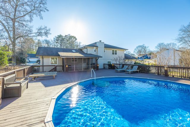 9301 Berkshire Circle, Chattanooga, TN 37421