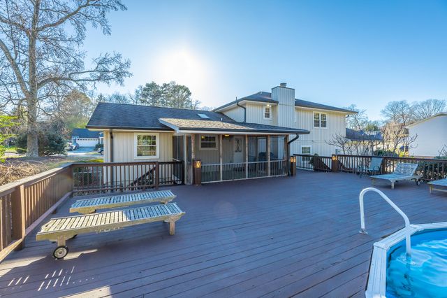 9301 Berkshire Circle, Chattanooga, TN 37421