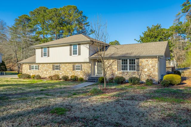 9301 Berkshire Circle, Chattanooga, TN 37421