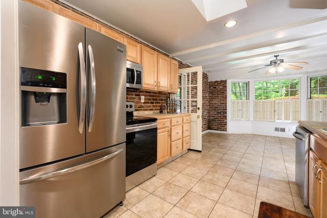 6728 SULKY LN, North Bethesda, MD 20852