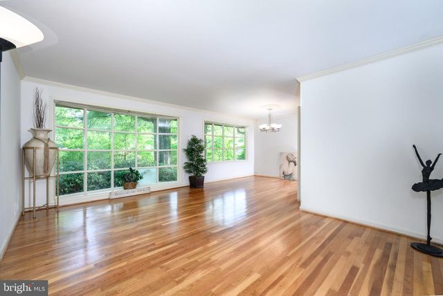 6728 SULKY LN, North Bethesda, MD 20852