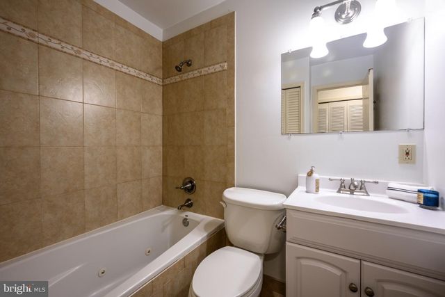 6728 SULKY LN, North Bethesda, MD 20852