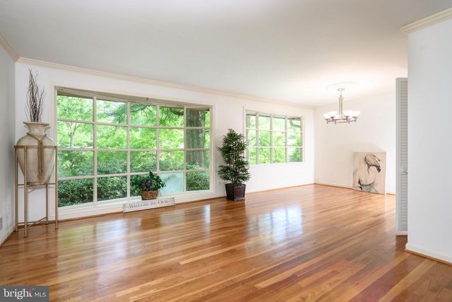 6728 SULKY LN, North Bethesda, MD 20852
