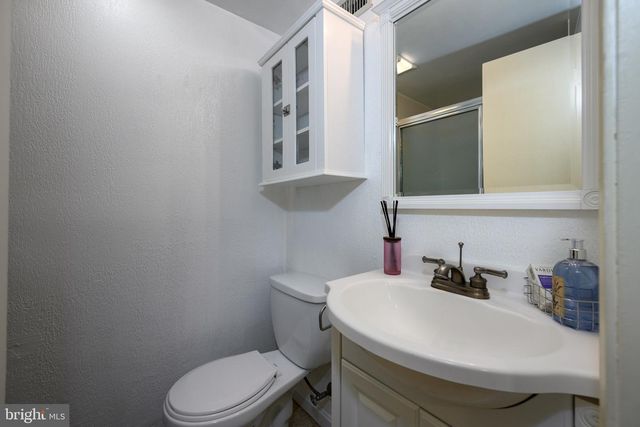 6728 SULKY LN, North Bethesda, MD 20852