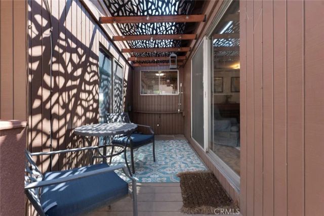 3018 Jolley Drive, Burbank, CA 91504
