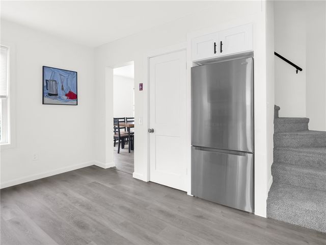990 Pawtucket Avenue, East Providence, RI 02916