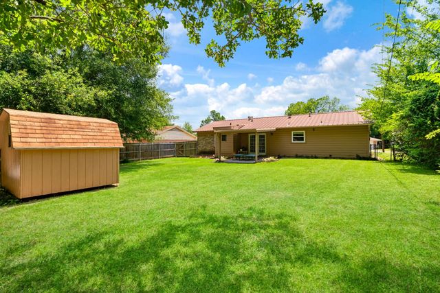 2255 Bella Vista Drive, Paris, TX 75460