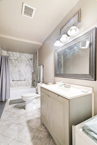 2255 Bella Vista Drive, Paris, TX 75460