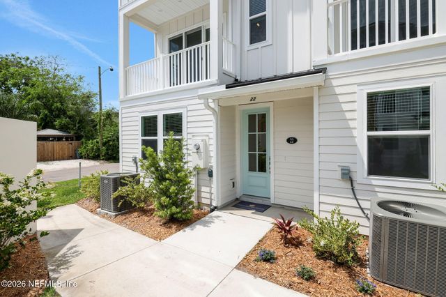 22 N BEACH Way, Jacksonville Beach, FL 32250