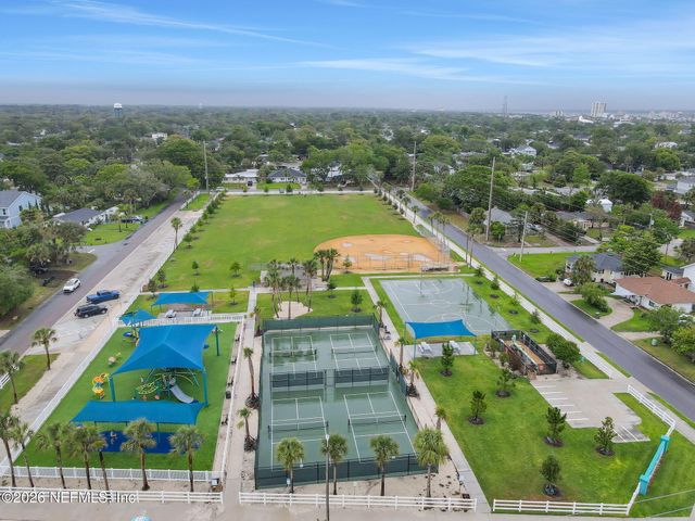 22 N BEACH Way, Jacksonville Beach, FL 32250