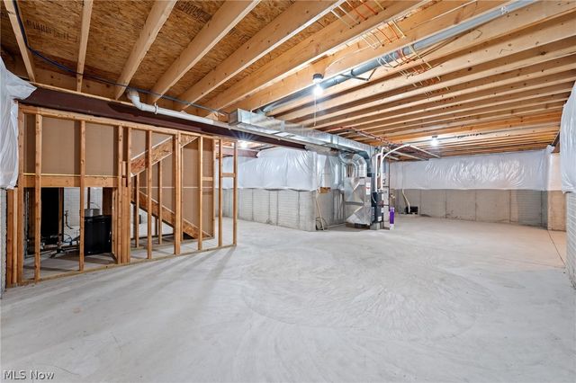10359 Fox Hollow Circle, Twinsburg, OH 44087